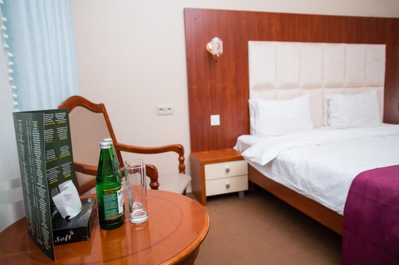 Irshad Hotel Baku Kültér fotó